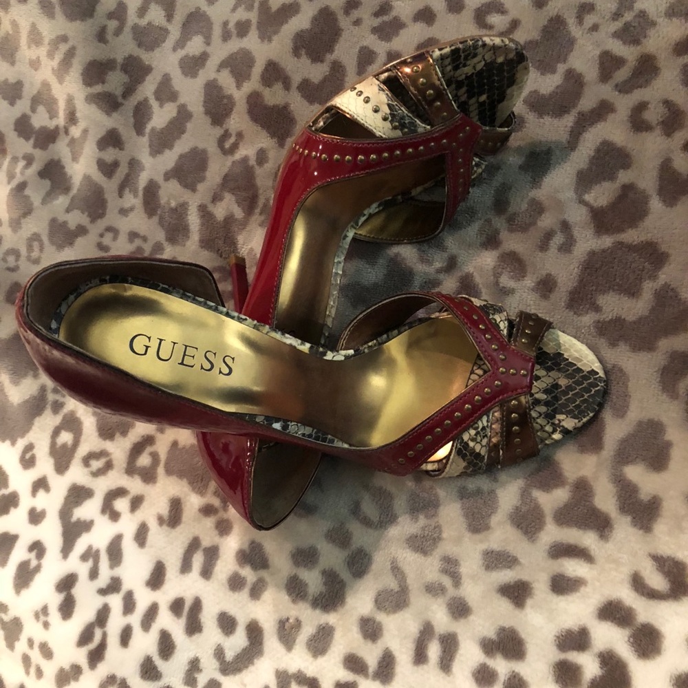 Guess heels